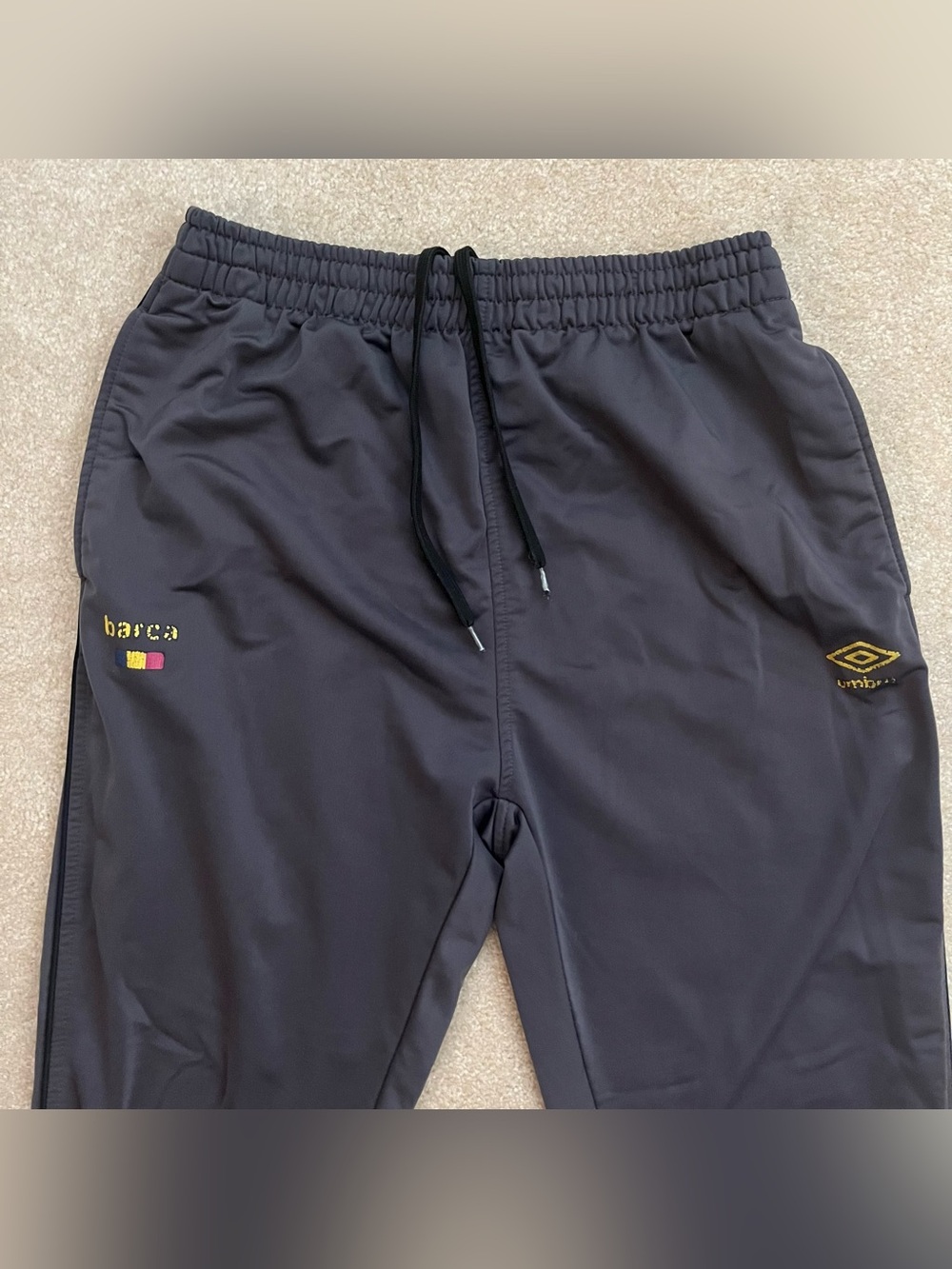 Umbro Men's FC Barcelona "Barca" Soccer Joggers Track Pants Charcoal Gray Size L